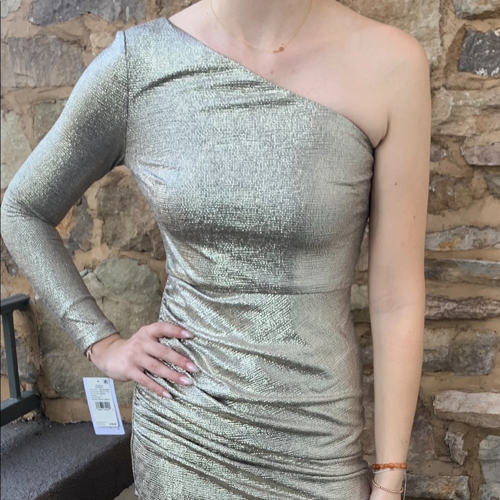 AIDAN by Aidan Mattox gold dress size 0